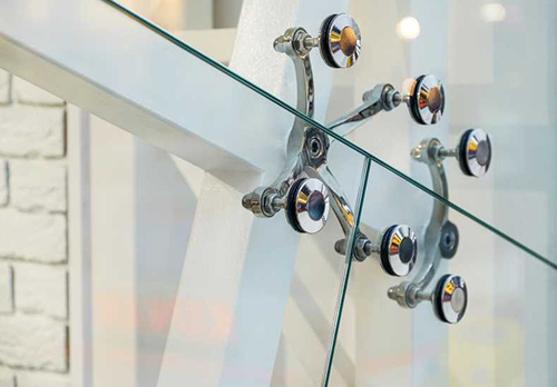 GLAZING AND&lt;br&gt; CANOPY